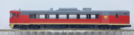 キハ183系6000番代（お座敷車）が入線しました。TOMIX 98523