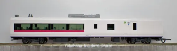 E657系「ひたち・ときわ」が入線しました。KATO 10-1639 / 10-1640