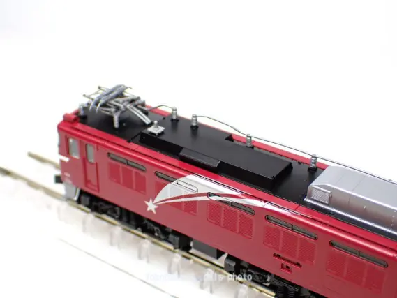 EF81（北斗星色）2023年仕様が入線です。TOMIX 7174 ｜ 製品情報｜製品