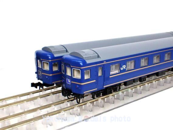 24系25形「北斗星・JR北海道仕様」が入線しました。 TOMIX 98835 98836