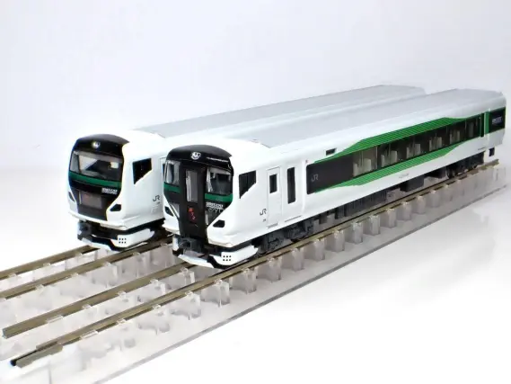 E257系5000番台が入線しました。KATO 10-1883 9両セット ｜ 製品情報
