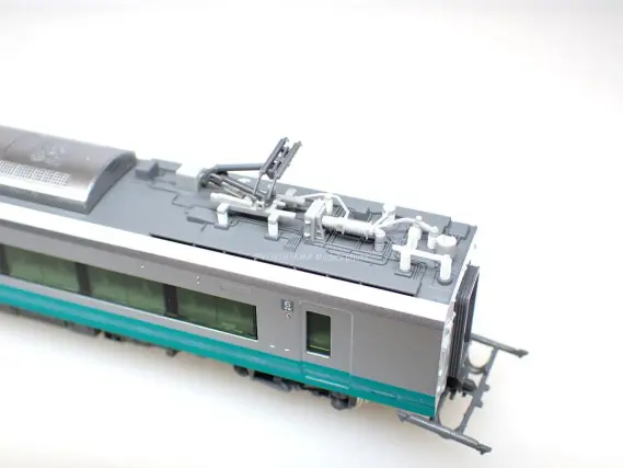 E657系(E653系リバイバルカラー緑)「ひたち・ときわ」が入線しました