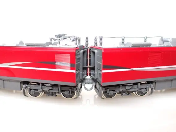 EH800（新塗装）入線しました。TOMIX 7181 JRFマークなし ｜ 製品情報