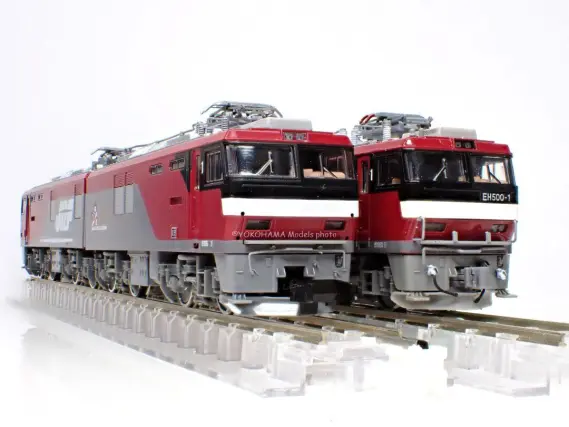 EH500形 電気機関車 (1次形) を弄る。その1 スノープロウ交換 TOMIX
