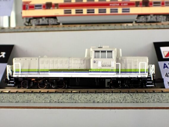 MICROACE A1445 DE10-1701 シルフィード色 鉄道模型