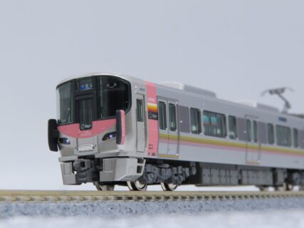 KATO 227系500番台〈Urara〉 3両セット/2両セット　10-1907 / 10-1908 KATO鉄道模型