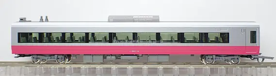E657系＜E653系リバイバルカラー(紅)＞ 茨城DCラッピングが入線しま