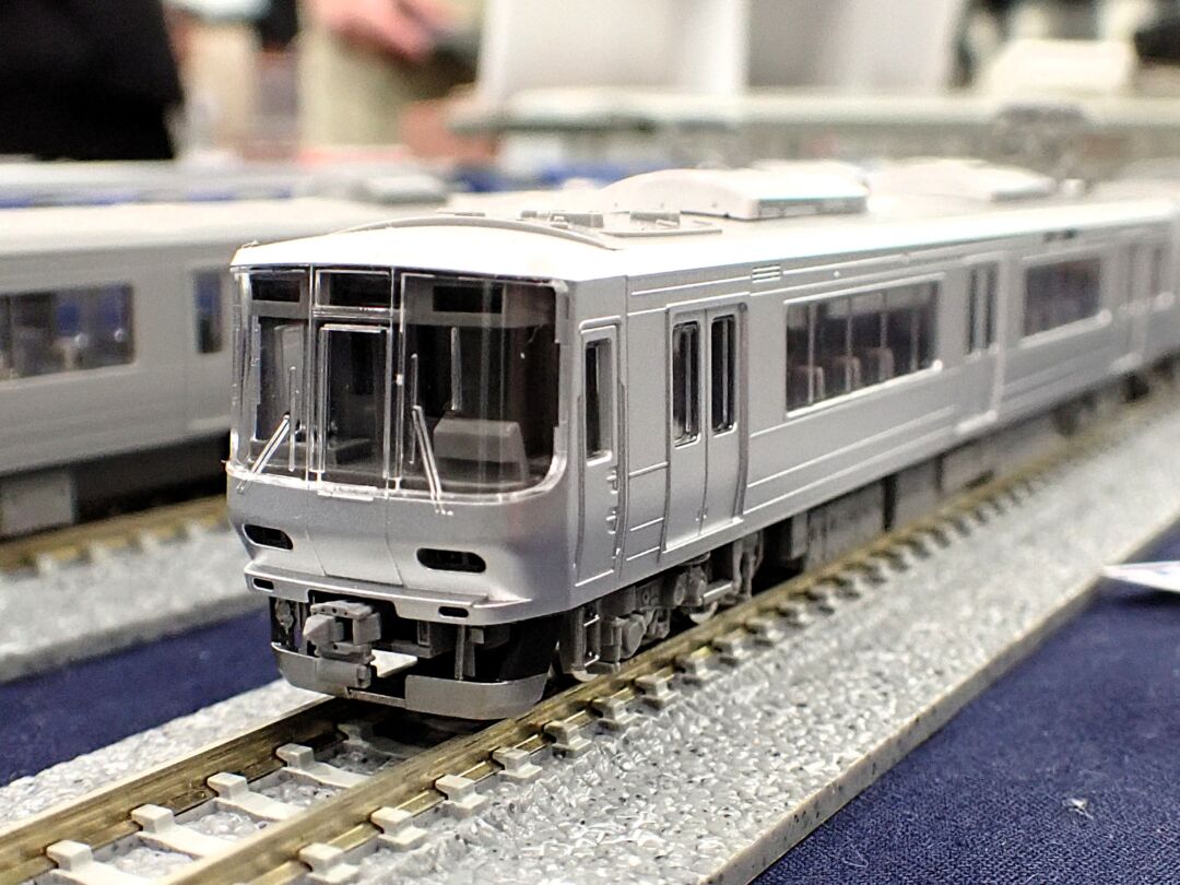 JR 223-2000系近郊電車(新快速)基本セット｜製品情報｜製品検索