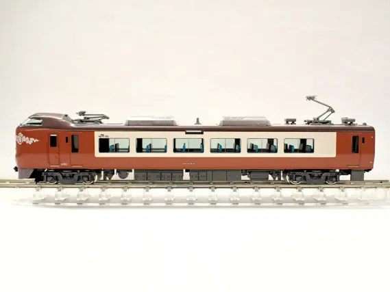 KATO 273系「やくも」 8両セット 品番：10-2000 | NGaugeJP