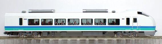 E653系1100番代（上沼垂色）H202編成が入線しました。 GREENMAX 50788