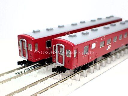 50系51形客車 JR仕様が入線です。 KATO 10-2045,10-2046