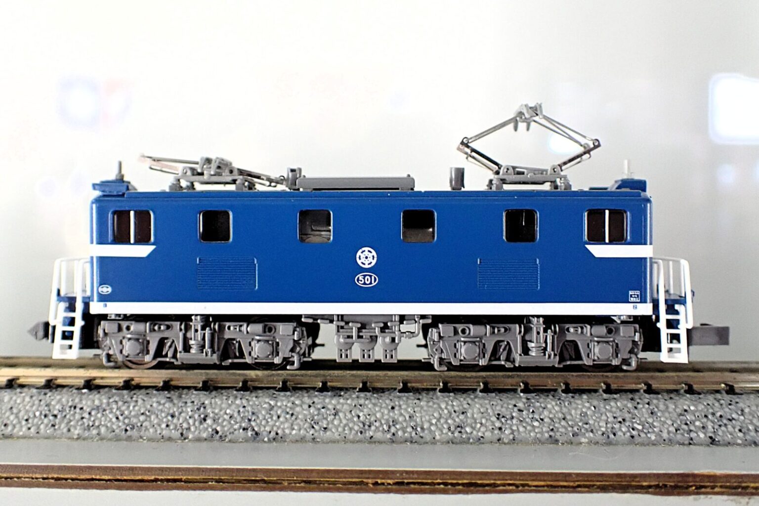 A2084-1-1536x1024.jpg