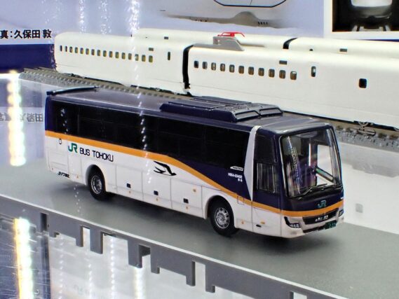 ジオコレ 335511 ザ・バスコレクション ジェイアールバス東北 山形新幹線つばさE8系カラー ジオコレ Nゲージ 鉄道模型