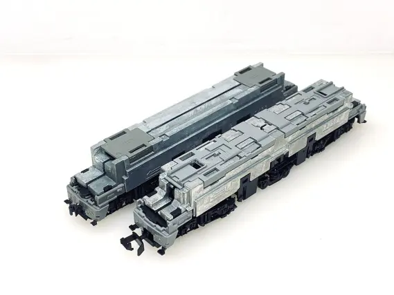 ED76 0番代 後期形 JR九州仕様が入線です。 TOMIX 7190