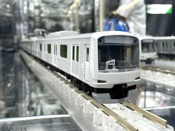 【仕掛品】KATOベース 東急目黒線5080系タイプ 東急電鉄 目黒線 5080系 8両セット 2025年12月発売予定 品番：10