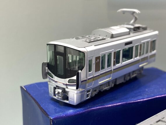 ジオコレ 337218 鉄コレポケット 第1弾 東西JR快速電車編 ジオコレ Nゲージ 鉄道模型　225系100番台 新快速