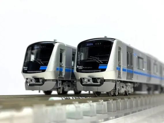 小田急5000形 5056編成が入線しました。 ポポンデッタ 6081
