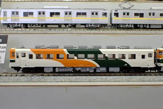 キハ40首都圏色 (HOゲージ T車 マイクロエース) キハ40首都圏色 (HOゲージ T車 マイクロエース)