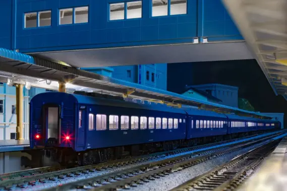 夜行鈍行「はやたま」 8両セット 品番：10-1881 鉄道模型 KATO