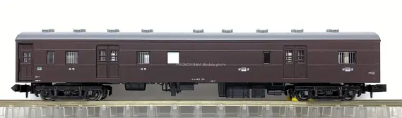 夜行鈍行「はやたま」が入線しました。 KATO 10-1881 | NGaugeJP