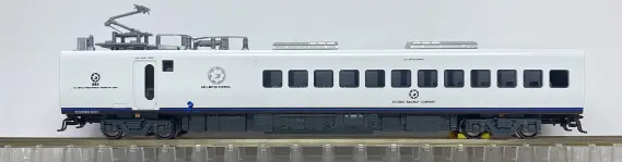 885系（2次車） 南福岡車両区所属 SM8編成が入線です。 KATO 10-1952