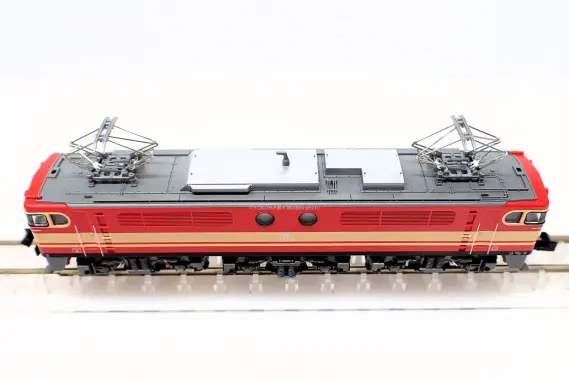 西武鉄道保存車 E854が入線しました。 ホビーセンターカトー 13001-9