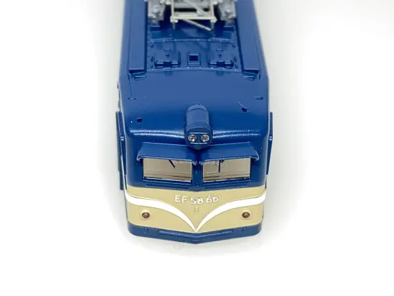 EF58 66号機 竜華機関区 が入線しました。 KATO 3040-1