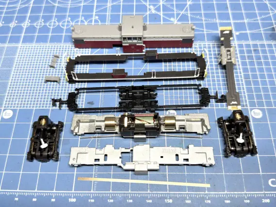 名古屋臨海鉄道 ND552形が入線しました。KATO 10-1824 特別企画品