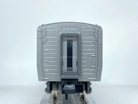 TOMIX　323系　クモハ322形（JR WEST Parade Train） 323系クモハ322形（JR WEST Parade Train）が入線しました