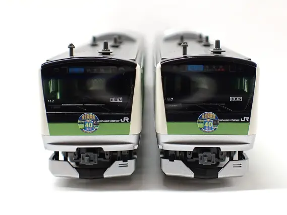 E233系7000番台 埼京線開業40周年記念ラッピング 先頭車2両セッ ト