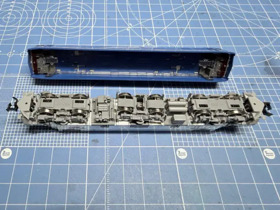 EF510形500番代（北斗星色）が入線しました。 TOMIX 7111 | NGaugeJP