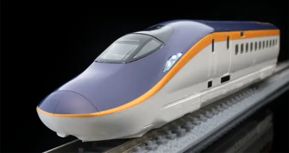 ファーストカーミュージアム E8系山形新幹線(つばさ) 品番：FM-038