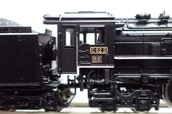 C62 2号機 梅小路機関区 「KATO京都駅企画製品」が入線です。 KATO