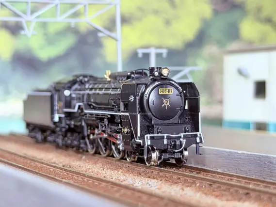 Nゲージ KATO 京都駅店 2017-K C62 2 梅小路機関区 C62 2号機 梅小路機関区 「KATO京都駅企画製品」が入線です。 KATO