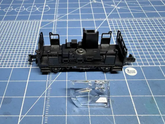 トミックス新作！ヨ8000形（JR貨物仕様・国鉄仕様）が入線。 TOMIX