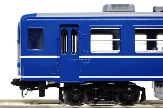 12系客車（ぐんま車両センター）が入線です。 TOMIX 98788 100番台