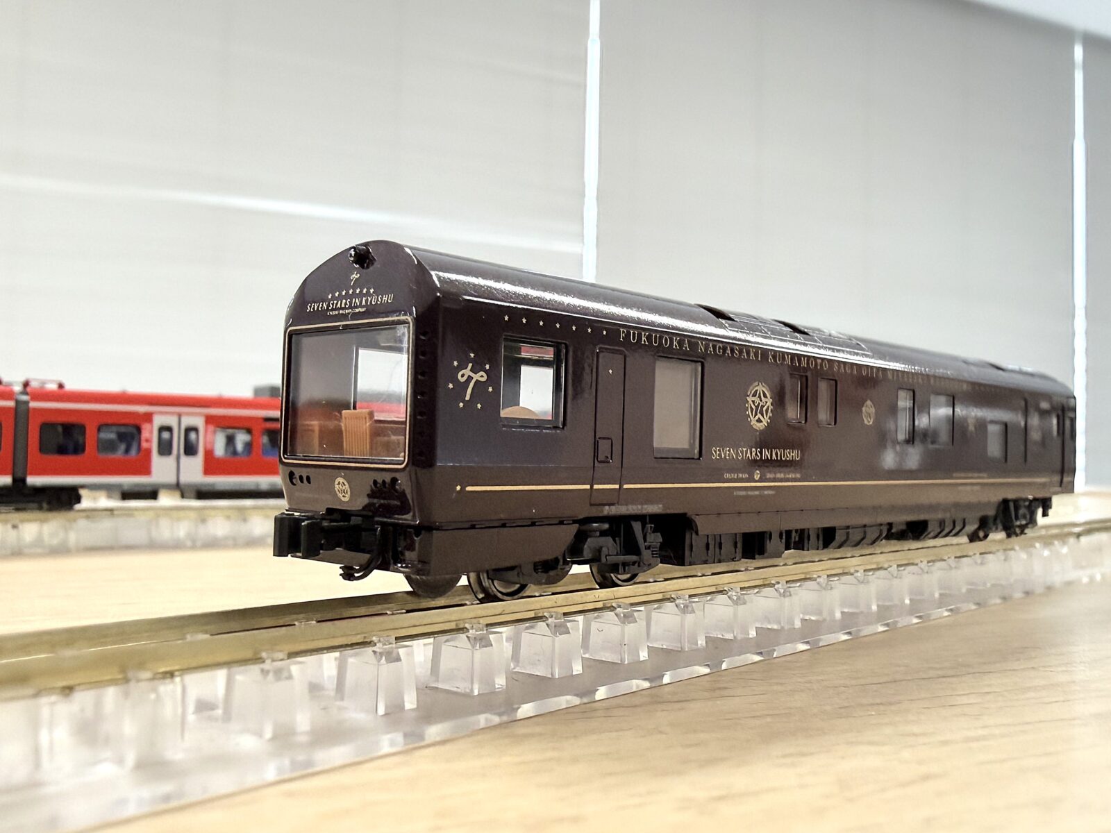 クルーズトレイン「ななつ星in九州」 8両セット 品番：10-2168 鉄道