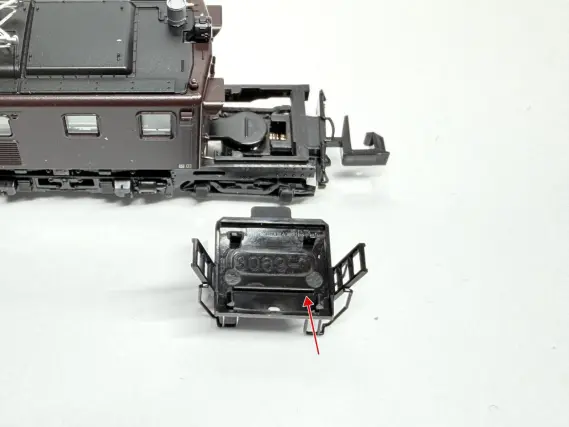 EF57 1号機（宇都宮機関区）が入線しました！ KATO 3069-3 | NGaugeJP