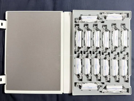 16両収納！ホキ1000・1100白ホキ専用ウレタンケースに詰め替え。 YN