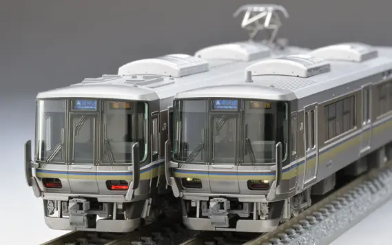 JR 223 2000系近郊電車（1次車・転落防止幌付・4両編成）セット 品番