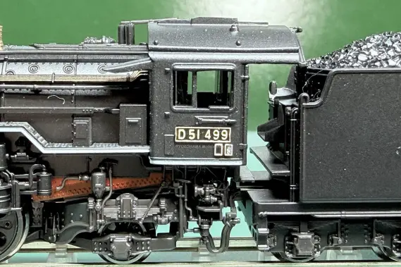 D51形499号機 奈良運転所（赤ロッド）が入線しました！ KATO 京都駅店