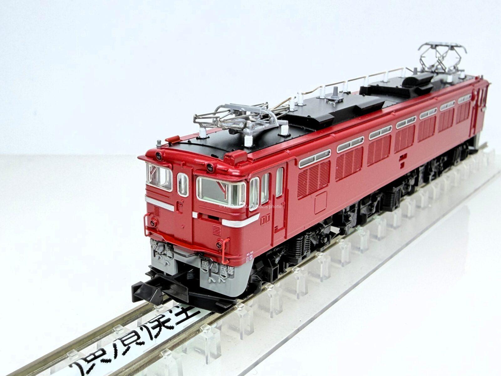 国鉄 EF62 11 お召(1次形)が入線です。 Microace(マイクロエース)A0974