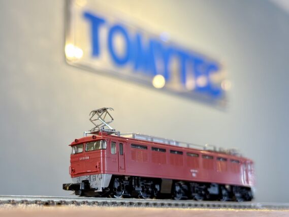 TOMIX 7120 JR EF81形電気機関車(青森車両センター・双頭形連結器付) トミックス Nゲージ 鉄道模型