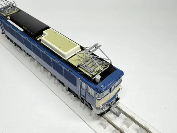 国鉄 EF62 11 お召（1次形）が入線です。 Microace（マイクロエース