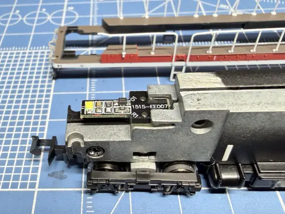 DD14 333 + DD14 334 標準色(ロータリーヘッドなし) 重連セットが入線