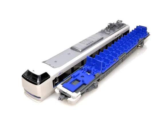681系 サンダーバード（リニューアル車）増結編成 が入線しました