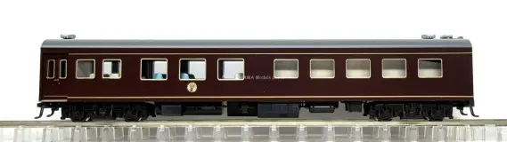 お召列車 1号編成（昭和仕様）が入線しました。 KATO 10-853 ｜ 製品