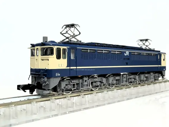 EF65 1000番代（下関総合車両所・グレー台車が入線しました。 TOMIX