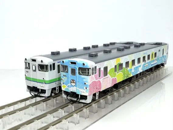キハ40 1700番代（ありがとうキハ40函館本線）が入線しました。 TOMIX