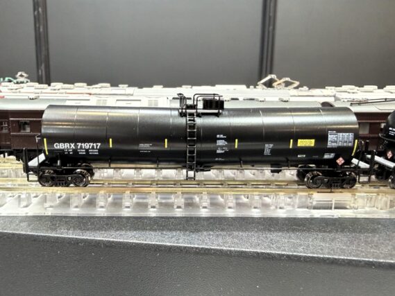 KATO 106-4801 Greenbrier Tank Car 8 Car Set, GBRX Set A カトー Nゲージ 鉄道模型